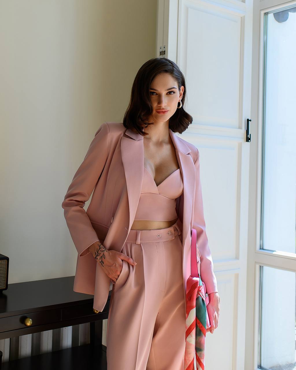 three-piece suit, lined jacket, top and pants