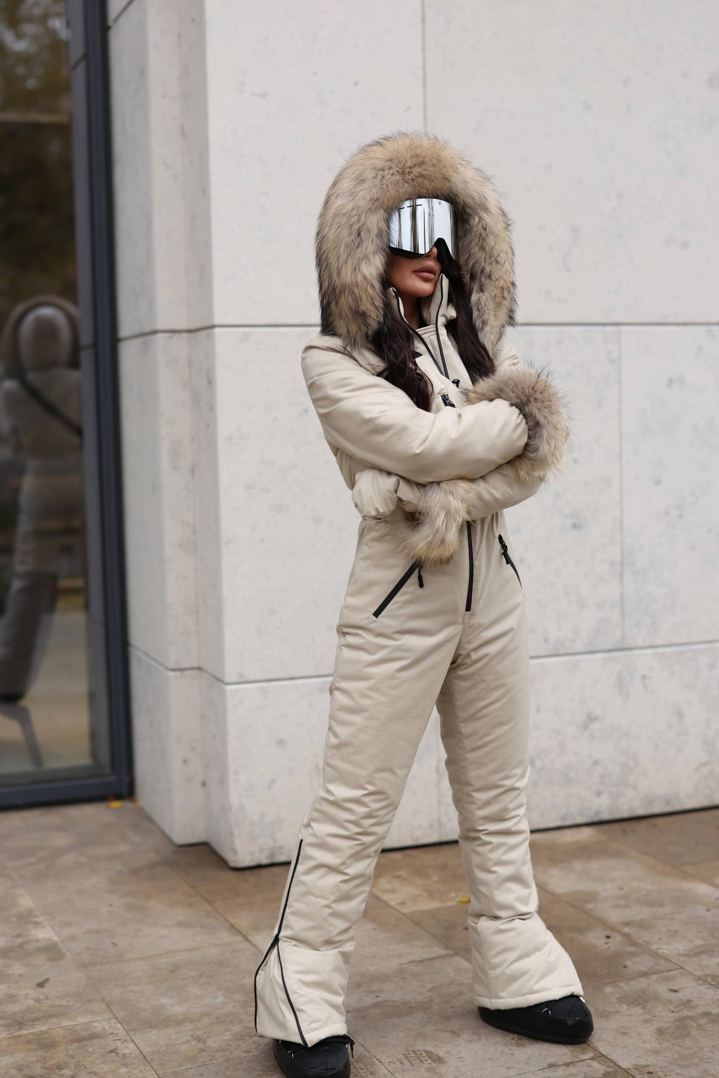 Women’s Luxury Ski Suit with Faux Fur | Waterproof Snow Overall | Winter Ski Jumpsuit Set with Mittens & Bag | Premium Skiwear