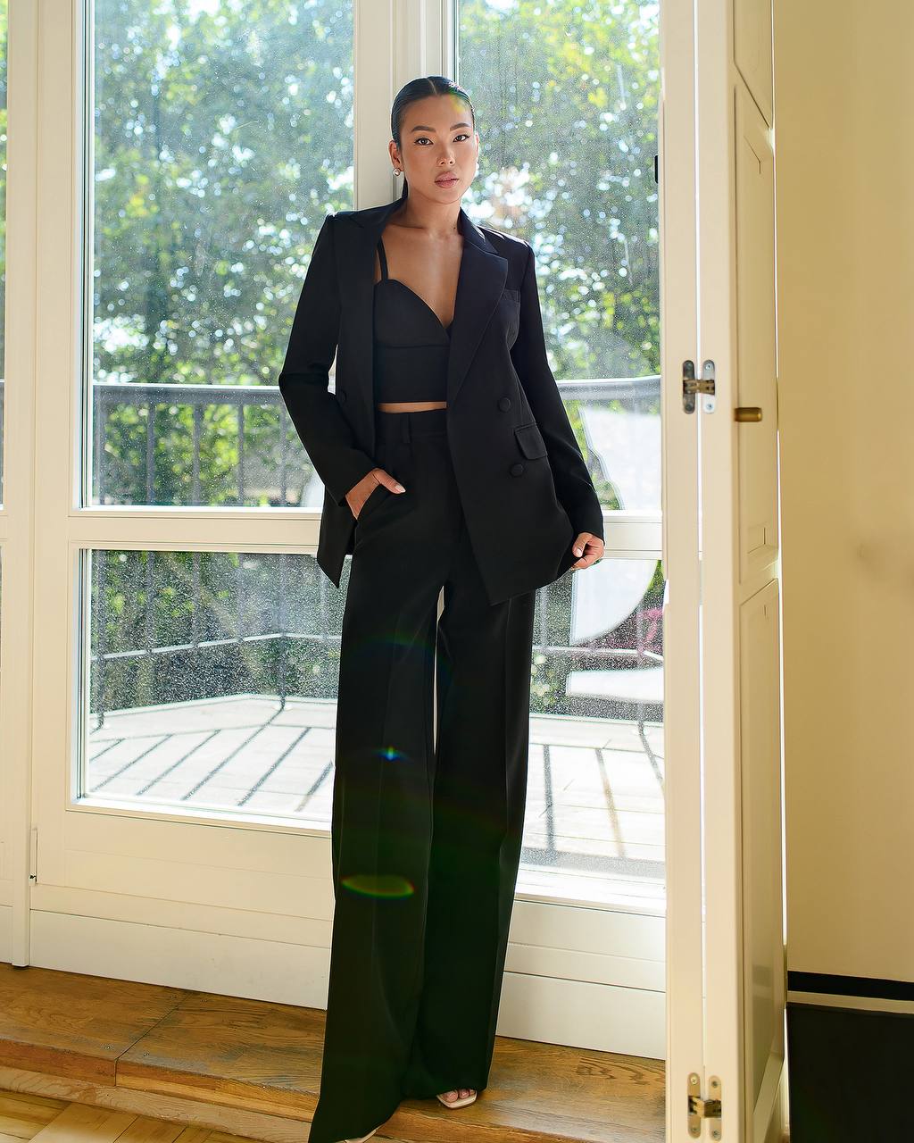 three-piece suit, lined jacket, top and pants